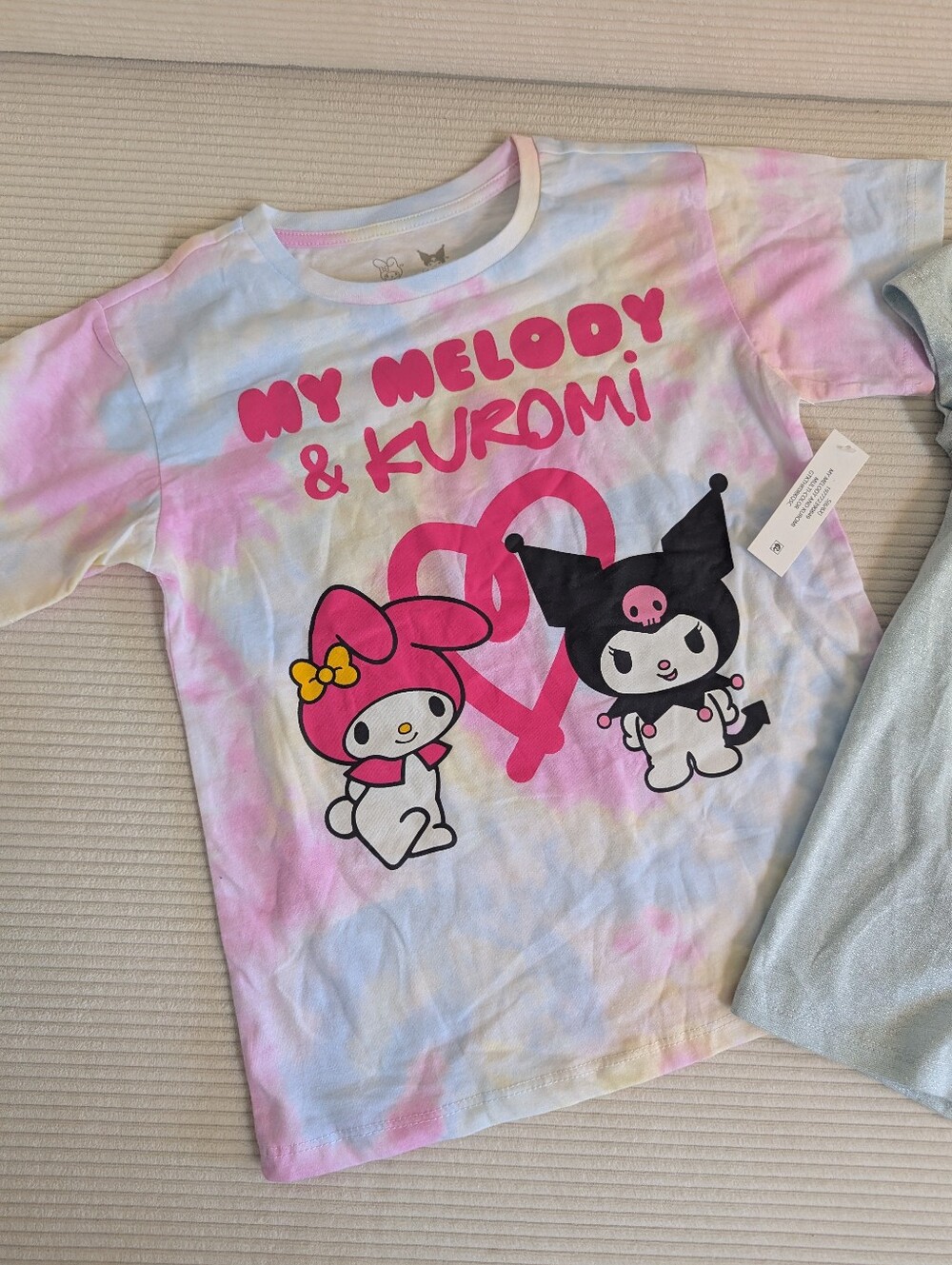 Hello Kitty Tee Bundle - Picture 2 of 5